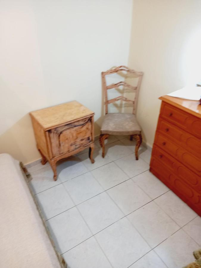 Στην Αυλή Της Ράχης Apartamento Kalamata Exterior foto